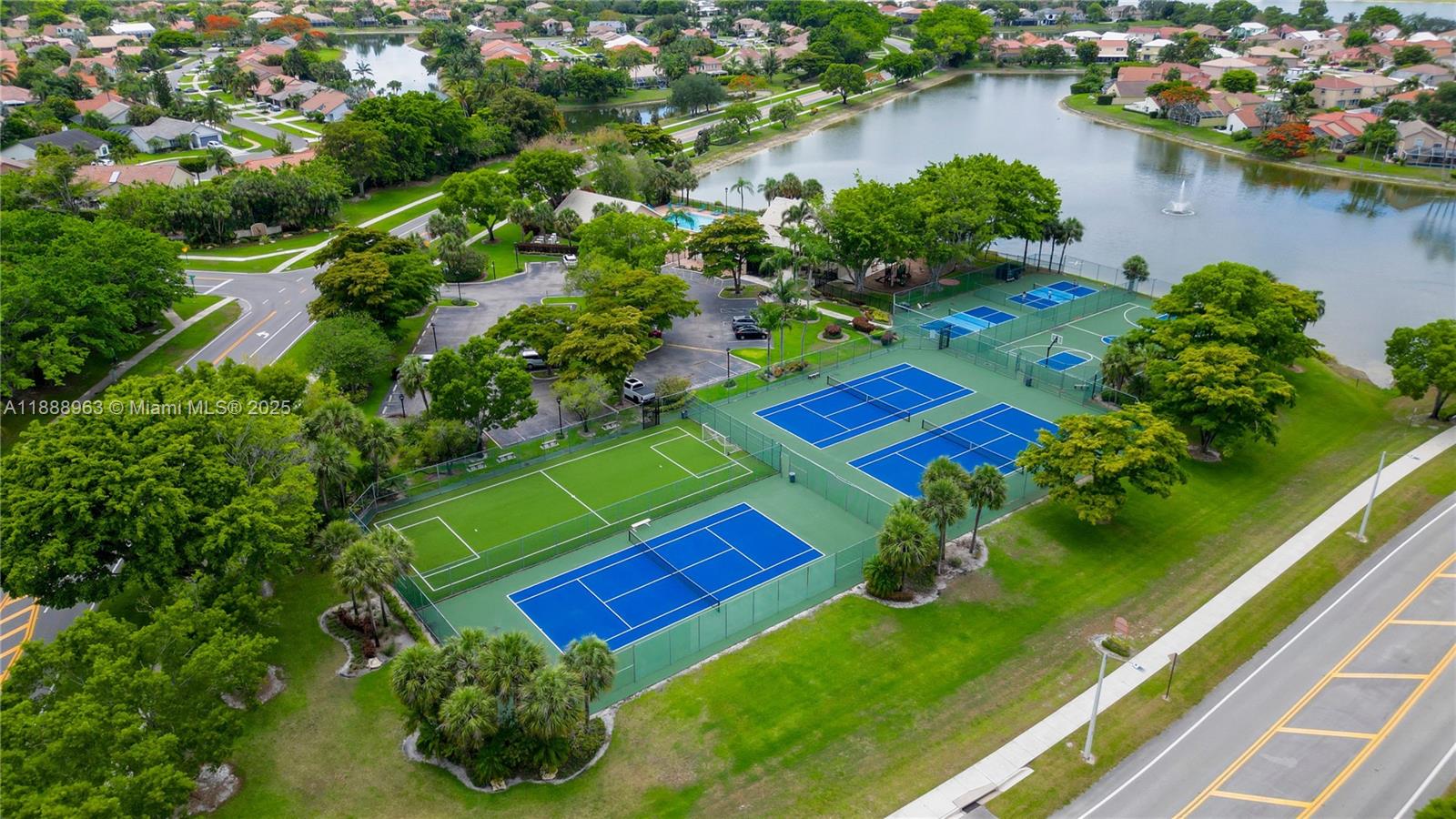 10766 Crescendo Circle, Unit X Boca Raton, FL 33498 - Photo 33 of 75