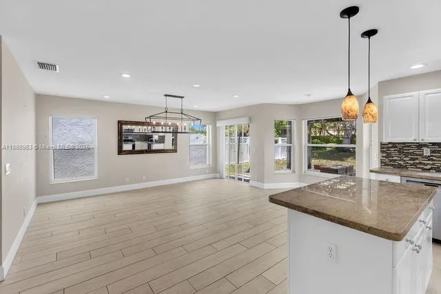 $4,500 | 10766 Crescendo Circle, Unit X, Boca Raton, FL 33498