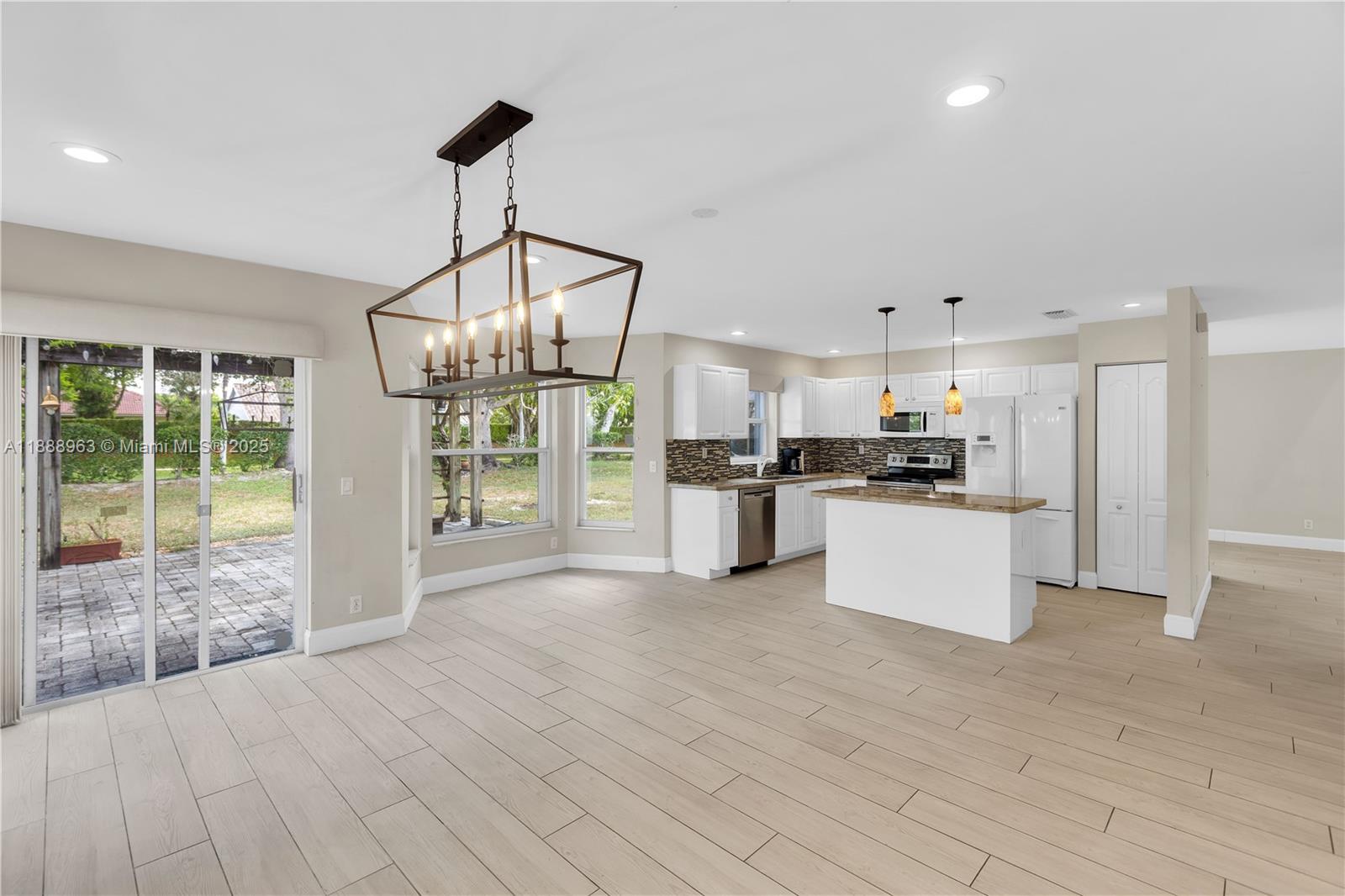 10766 Crescendo Circle, Unit X Boca Raton, FL 33498 - Photo 8 of 75