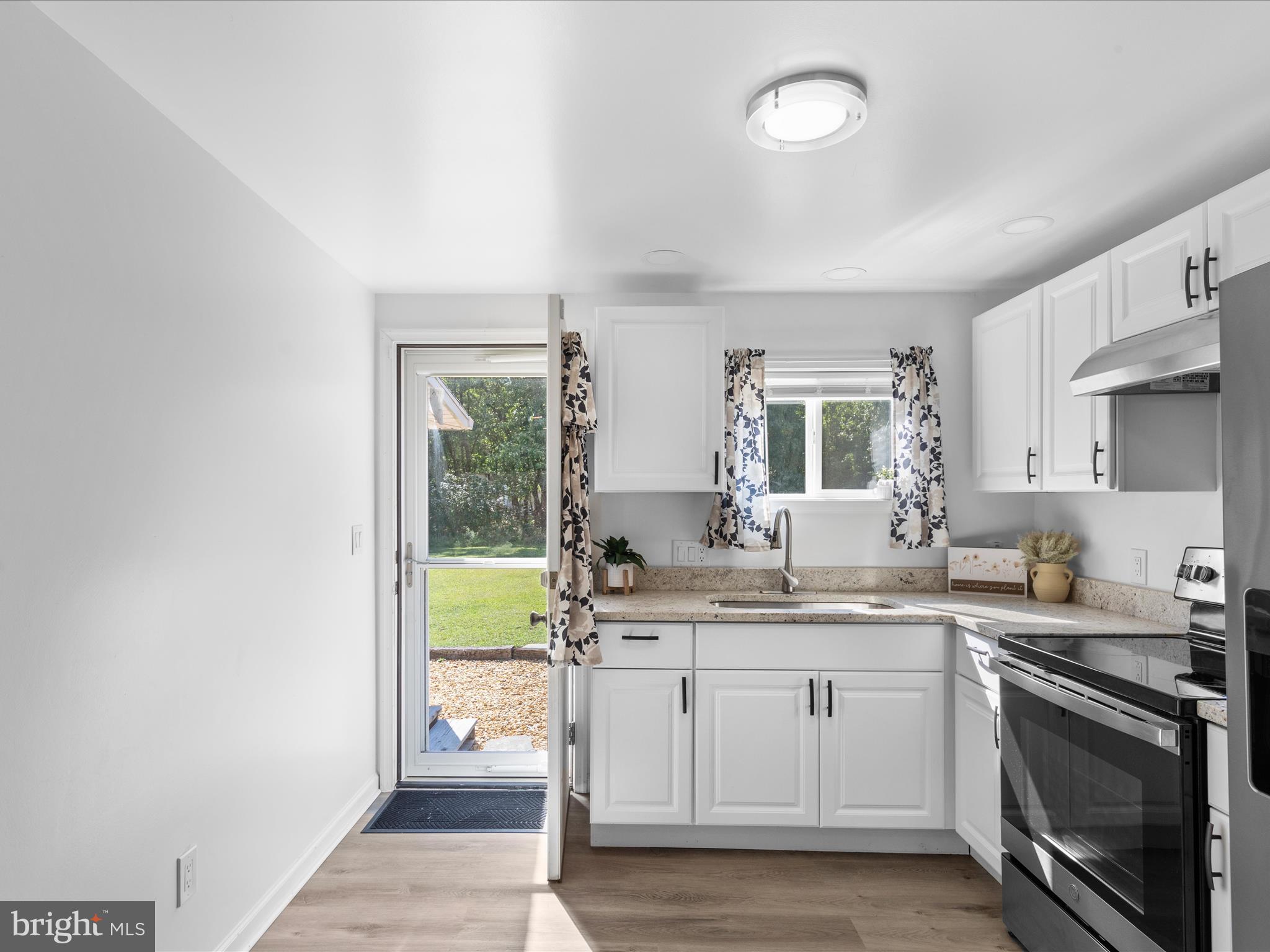 23483 Beckett Road Deal Island, MD 21821 - Photo 9 of 59 Kitchen