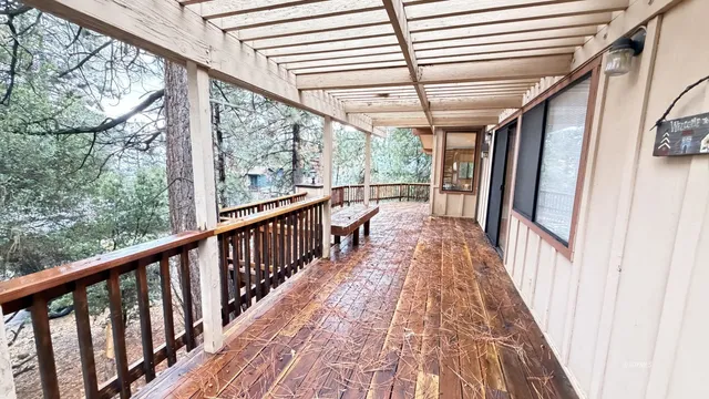 $2,100 | 26823 Crestview Drive, Idyllwild, CA 92549