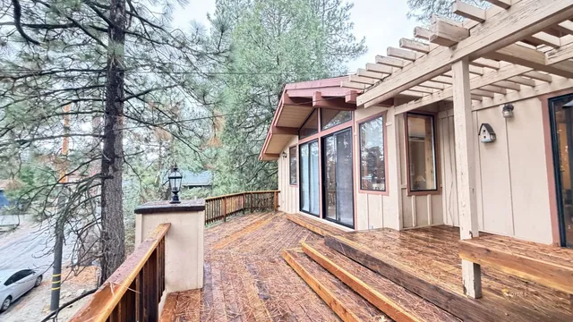 $2,100 | 26823 Crestview Drive, Idyllwild, CA 92549