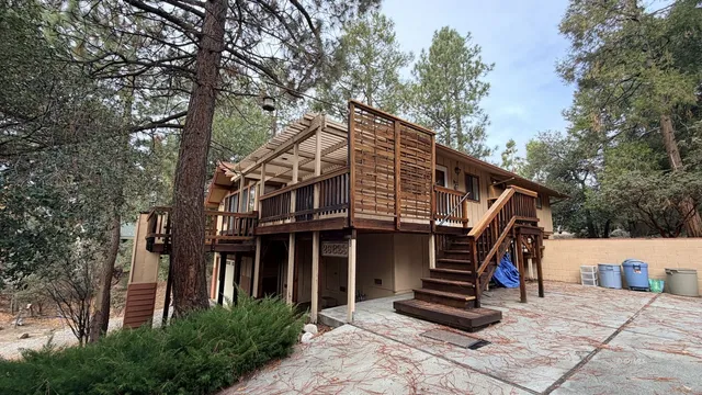 $2,100 | 26823 Crestview Drive, Idyllwild, CA 92549