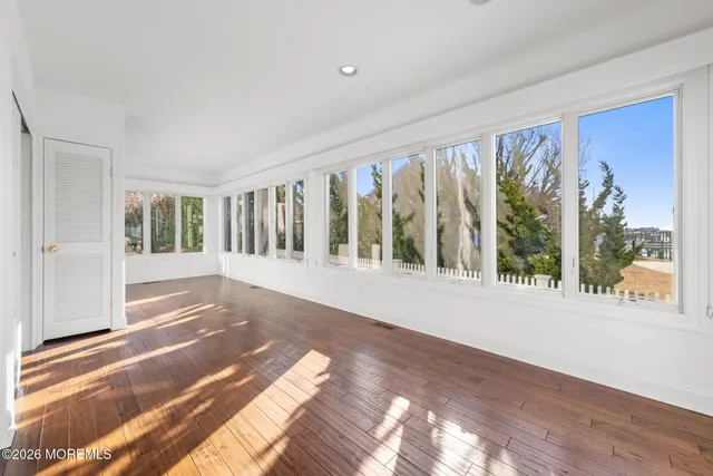 $20,000 | 954 Barnegat Lane, Mantoloking, NJ 08738