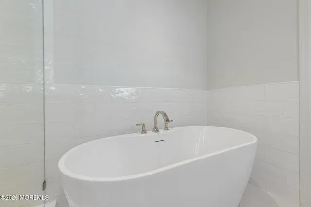 $20,000 | 954 Barnegat Lane, Mantoloking, NJ 08738