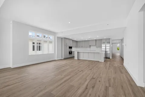 $2,815,000 | 176-184 Lake Drive, Unit 1302, Palm Beach Shores, FL 33404