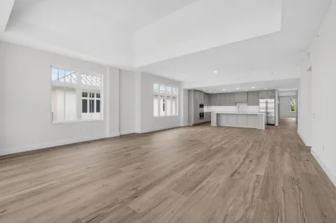 $2,815,000 | 176-184 Lake Drive, Unit 1302, Palm Beach Shores, FL 33404