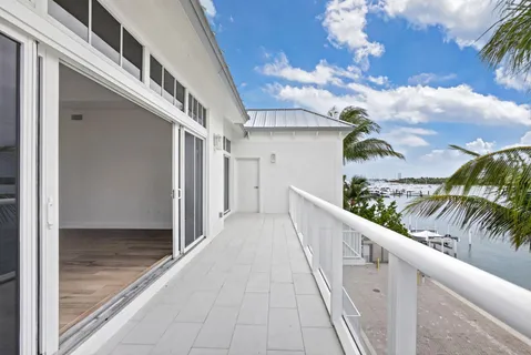 $2,815,000 | 176-184 Lake Drive, Unit 1302, Palm Beach Shores, FL 33404