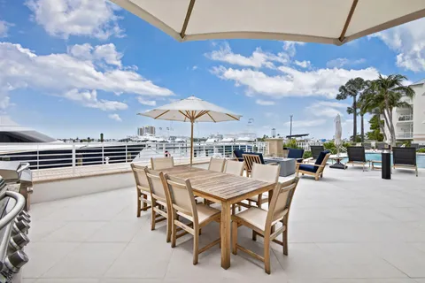 $2,815,000 | 176-184 Lake Drive, Unit 1302, Palm Beach Shores, FL 33404