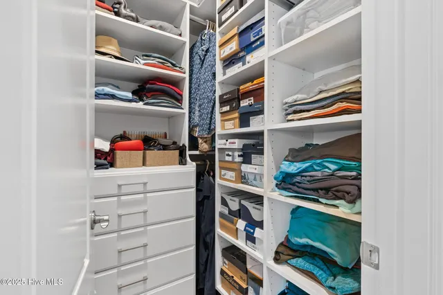 $959,000 | 2393 Red Birch Trail Northeast, Leland, NC 28451