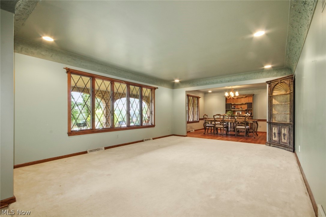 8243 North Lima Road Youngstown, OH 44514 - Photo 23 of 50