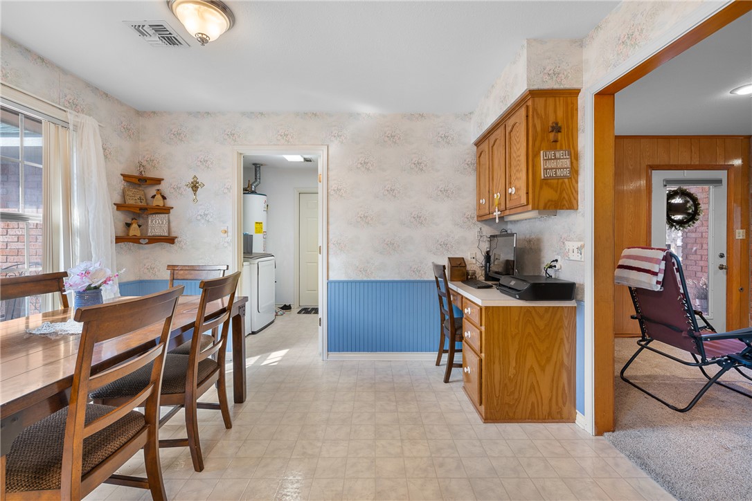 704 Bormann Street Brenham, TX 77833 - Photo 16 of 40