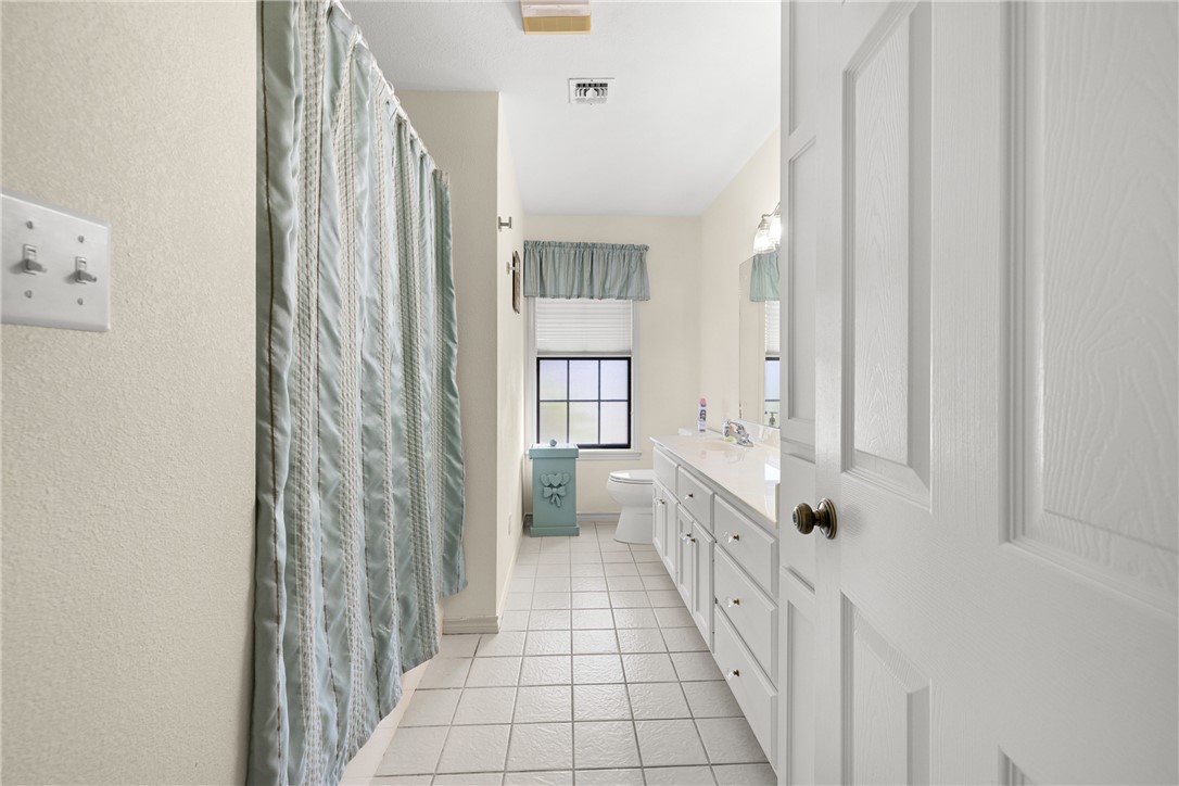 704 Bormann Street Brenham, TX 77833 - Photo 28 of 40