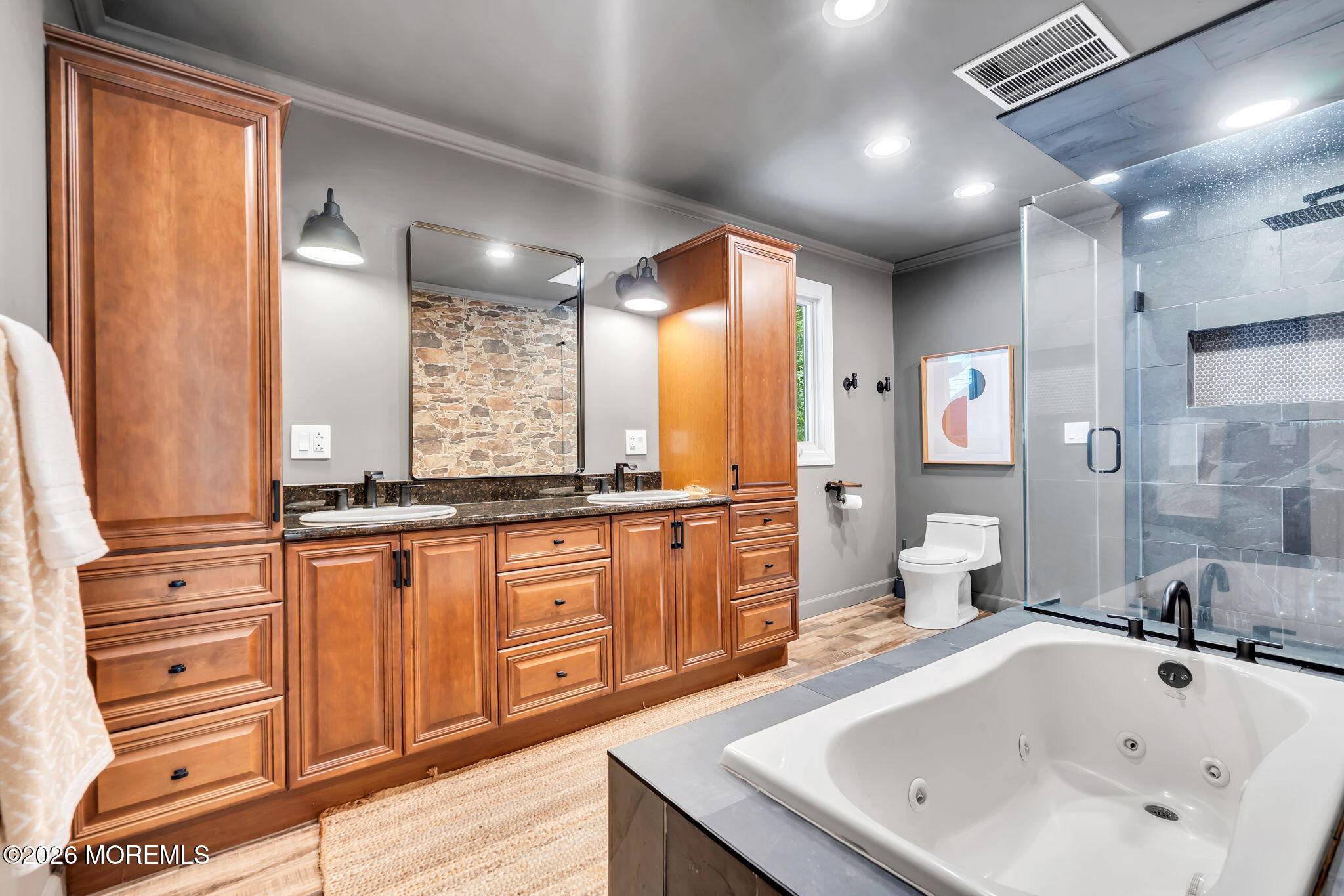 127 Telegraph Hill Road Holmdel, NJ 07733 - Photo 21 of 44 63-web-or-mls-DSC07515