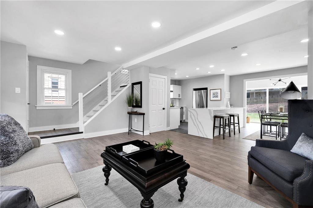 5 Batavia Road Pittsburgh, PA 15221 - Photo 6 of 24 Gallery Image 6