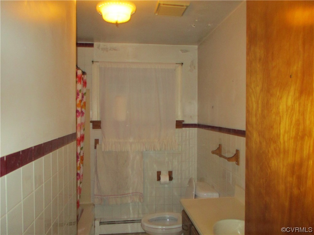 2409 Burgess Road Chester, VA 23836 - Photo 17 of 50 a bathroom with a shower