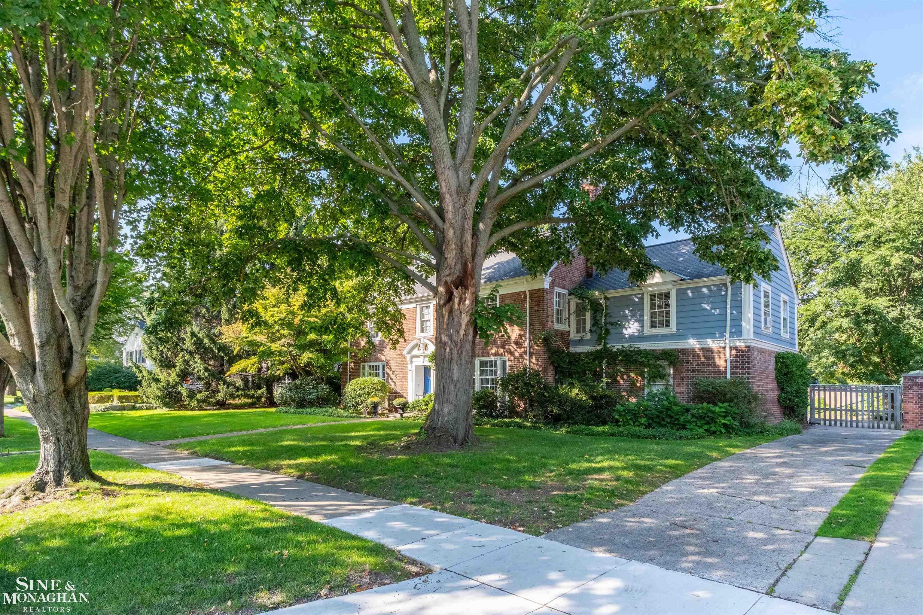 124 Merriweather Road Grosse Pointe Farms, MI 48236 - Photo 71 of 77 Gallery Image 71