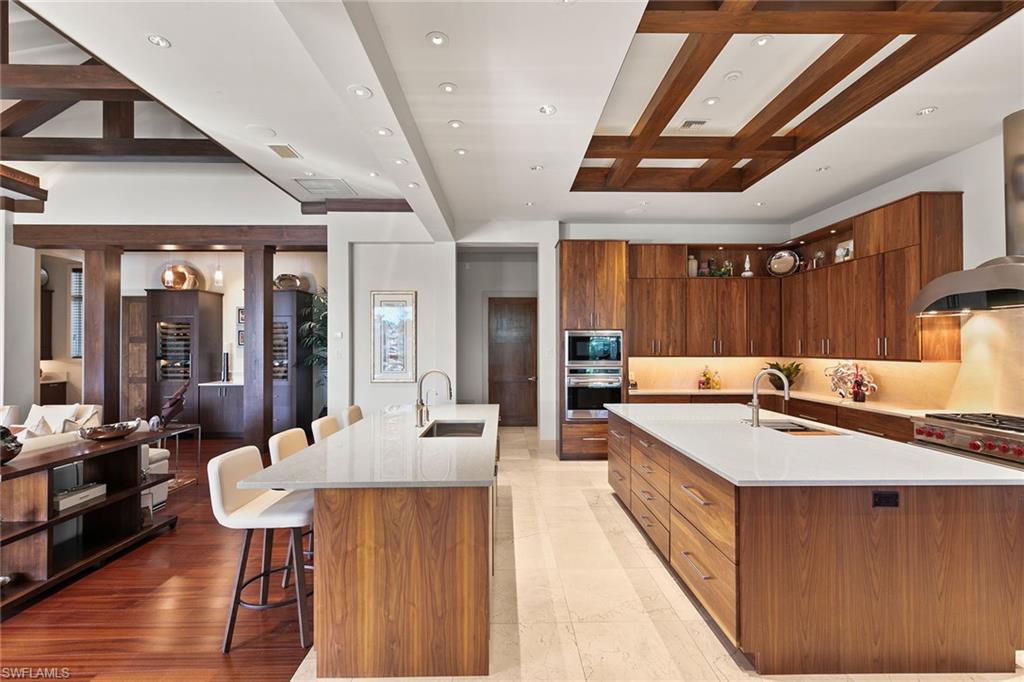 655 Bougainvillea Road Naples, FL 34102 - Photo 18 of 50