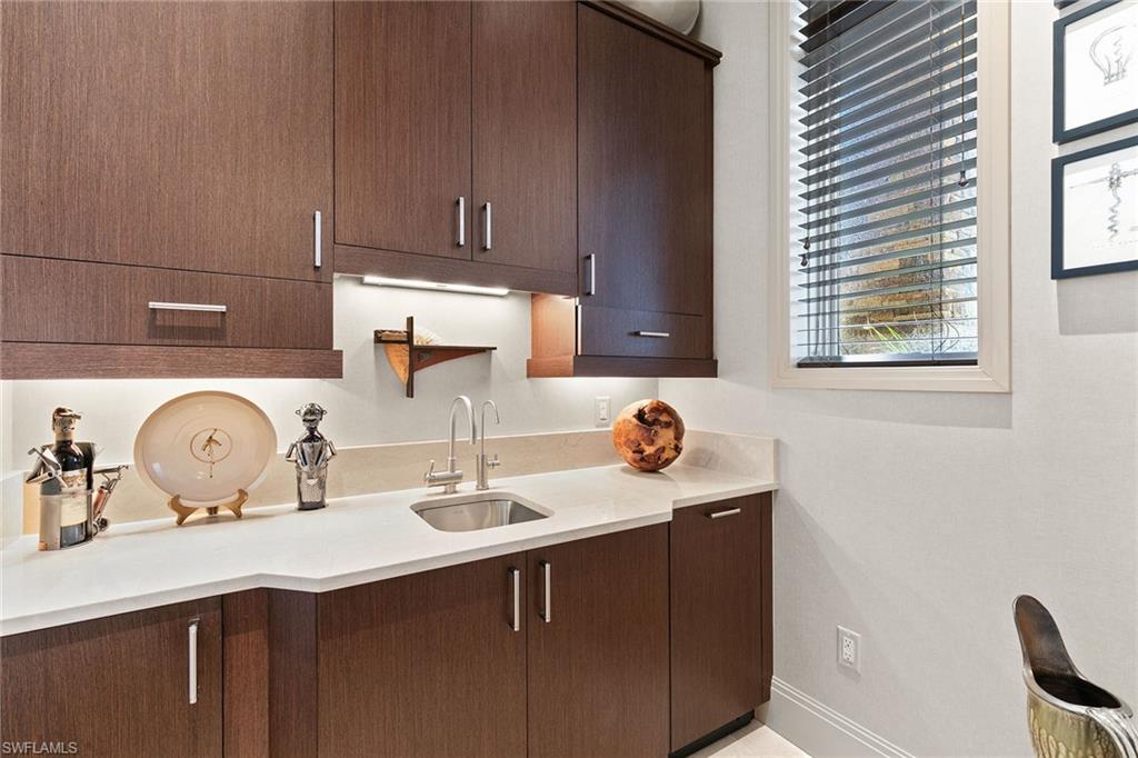 655 Bougainvillea Road Naples, FL 34102 - Photo 20 of 50