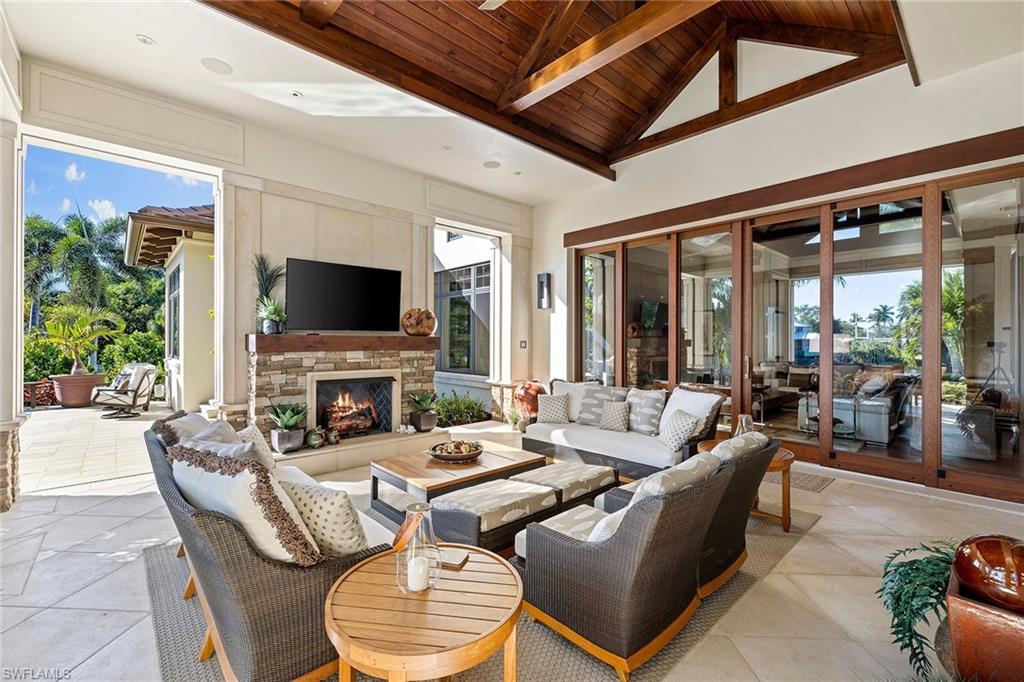 655 Bougainvillea Road Naples, FL 34102 - Photo 21 of 50