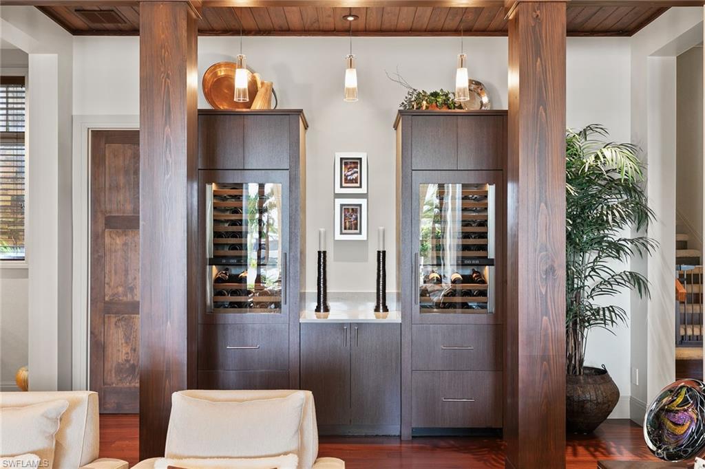 655 Bougainvillea Road Naples, FL 34102 - Photo 10 of 50