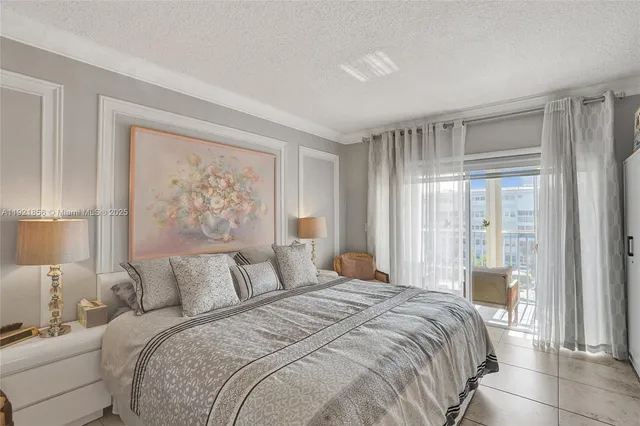 $1,950 | 330 Southeast 2nd Street, Unit 404E, Hallandale Beach, FL 33009