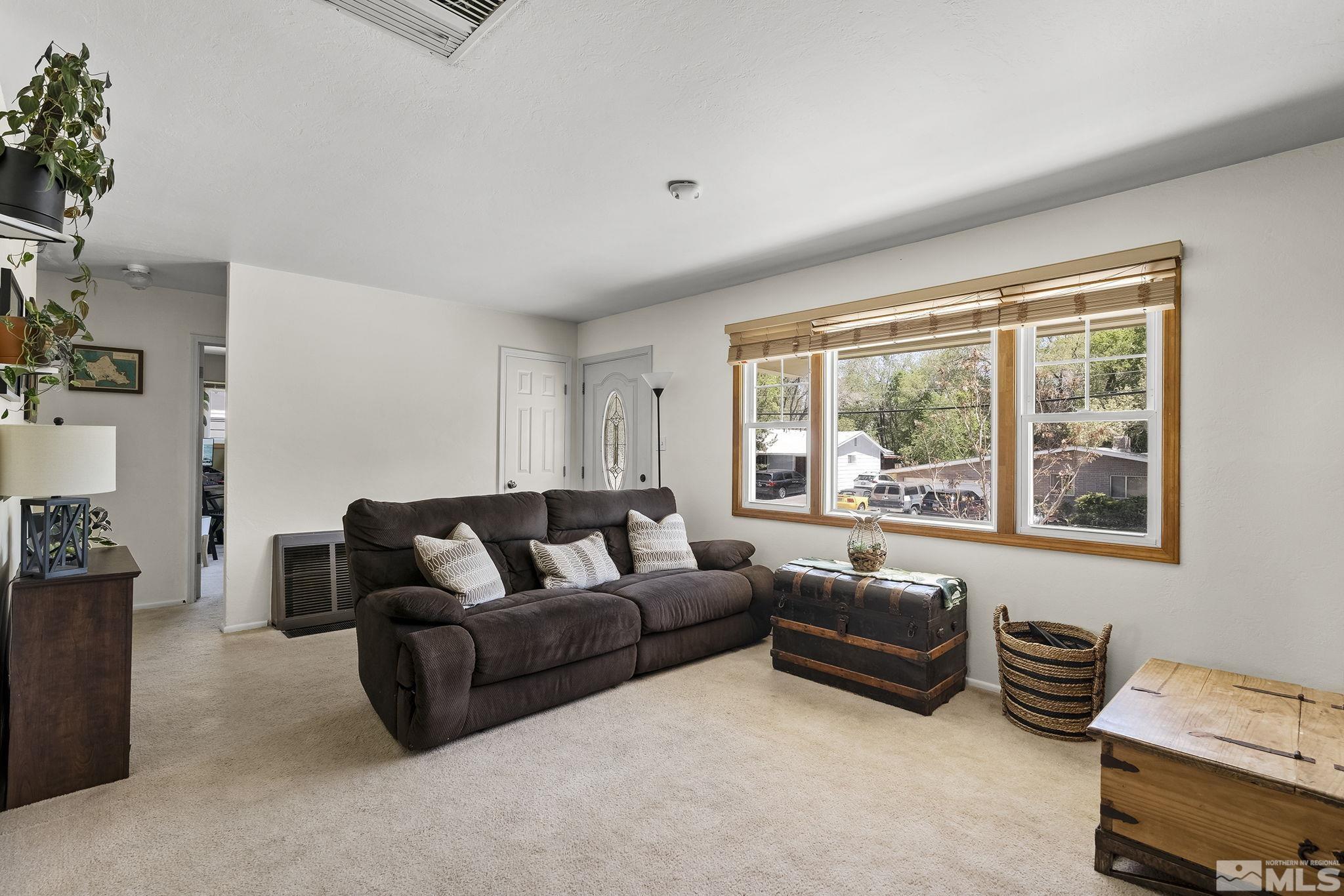 2005 Keystone Avenue Reno, NV 89503 - Photo 4 of 21 Photo 4