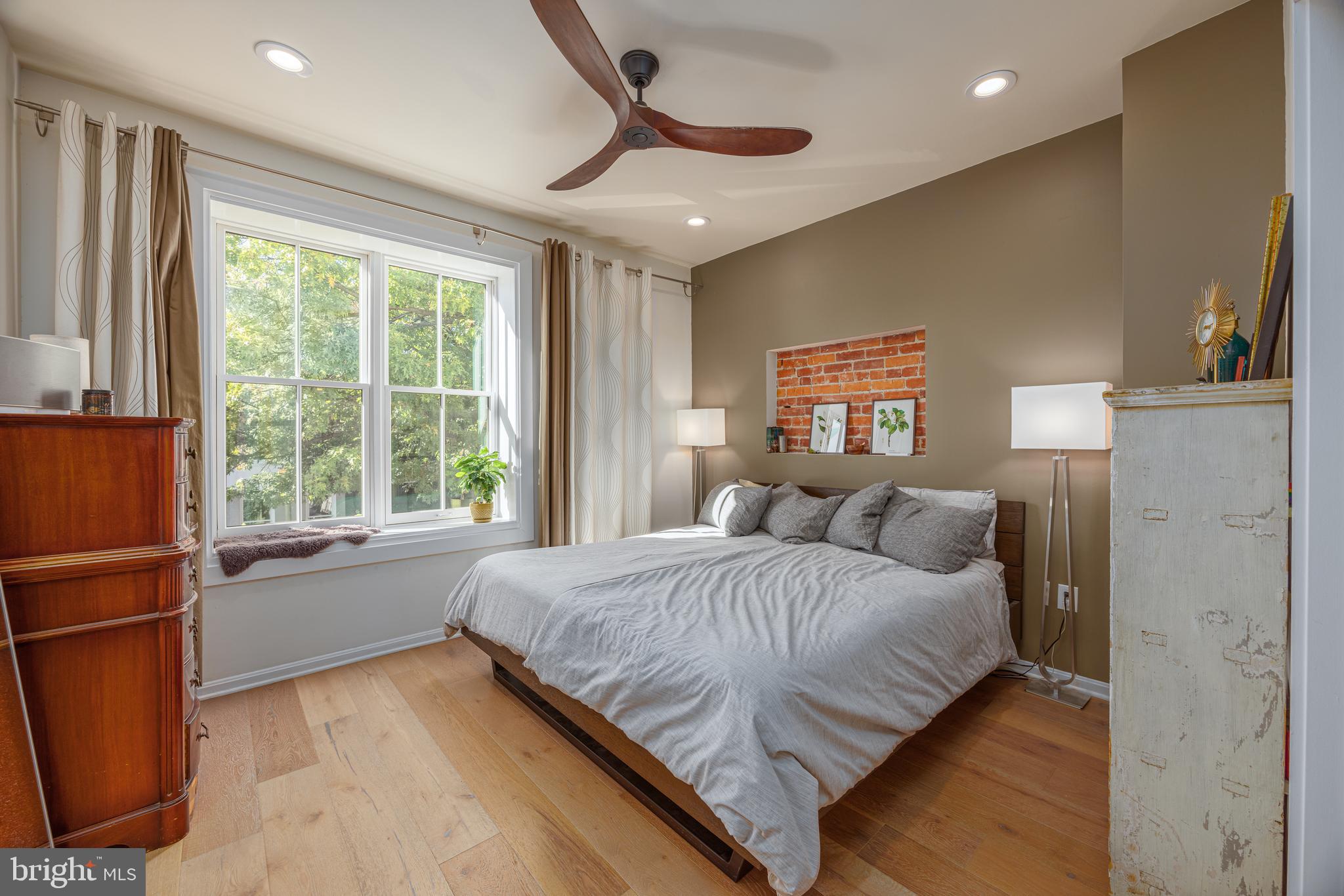 207 Bates Street Northwest Washington, DC 20001 - Photo 14 of 30