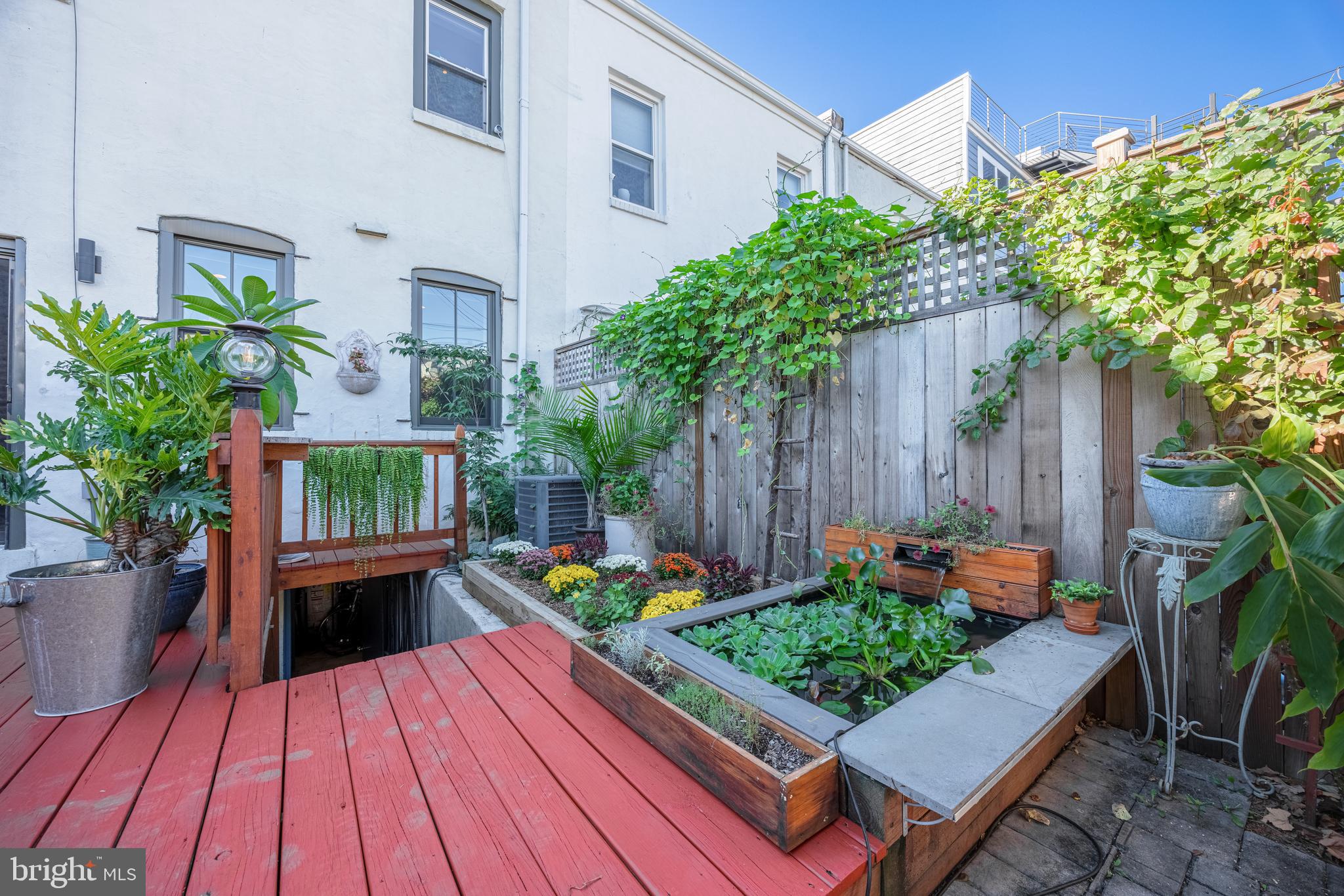 207 Bates Street Northwest Washington, DC 20001 - Photo 23 of 30