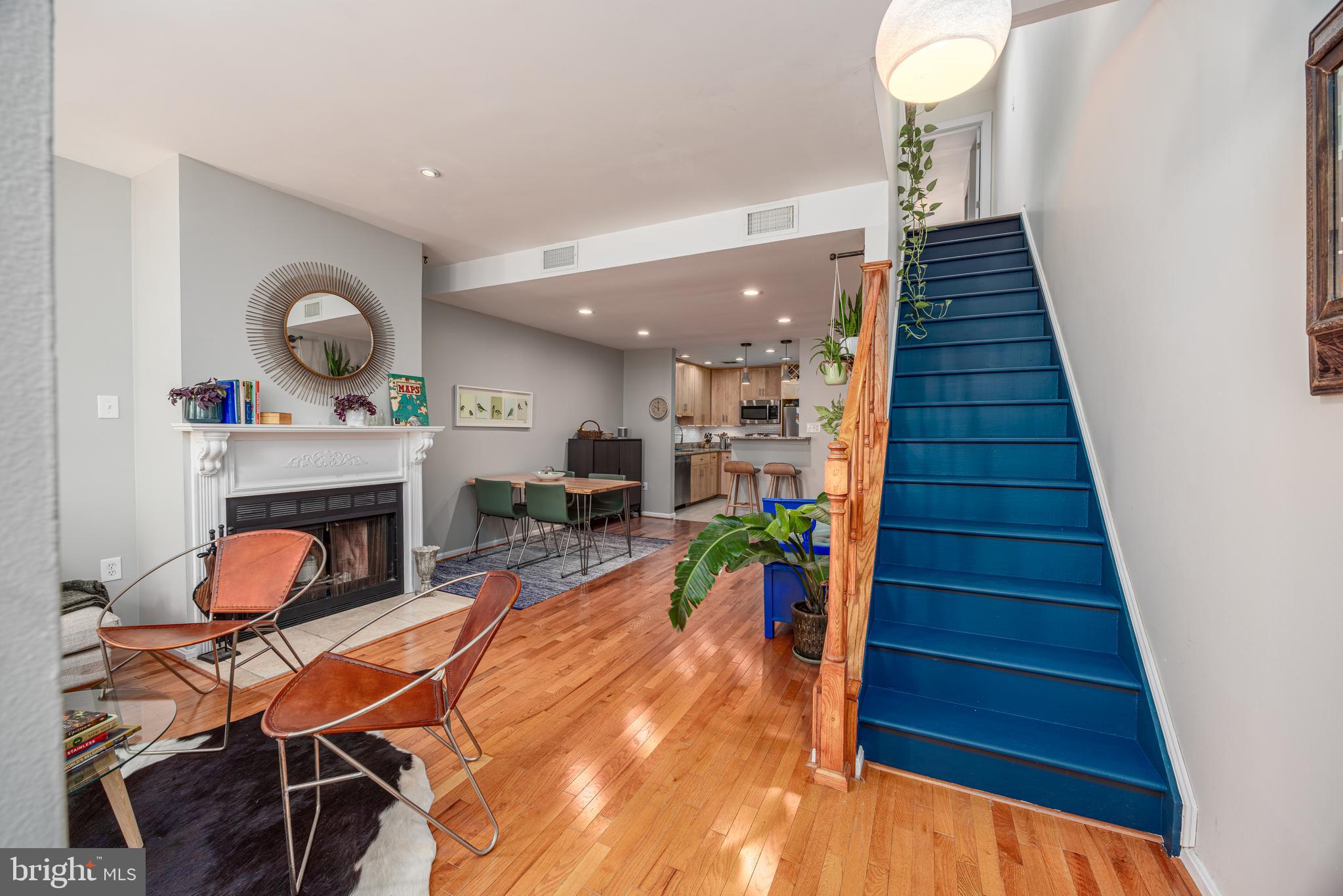 207 Bates Street Northwest Washington, DC 20001 - Photo 5 of 30