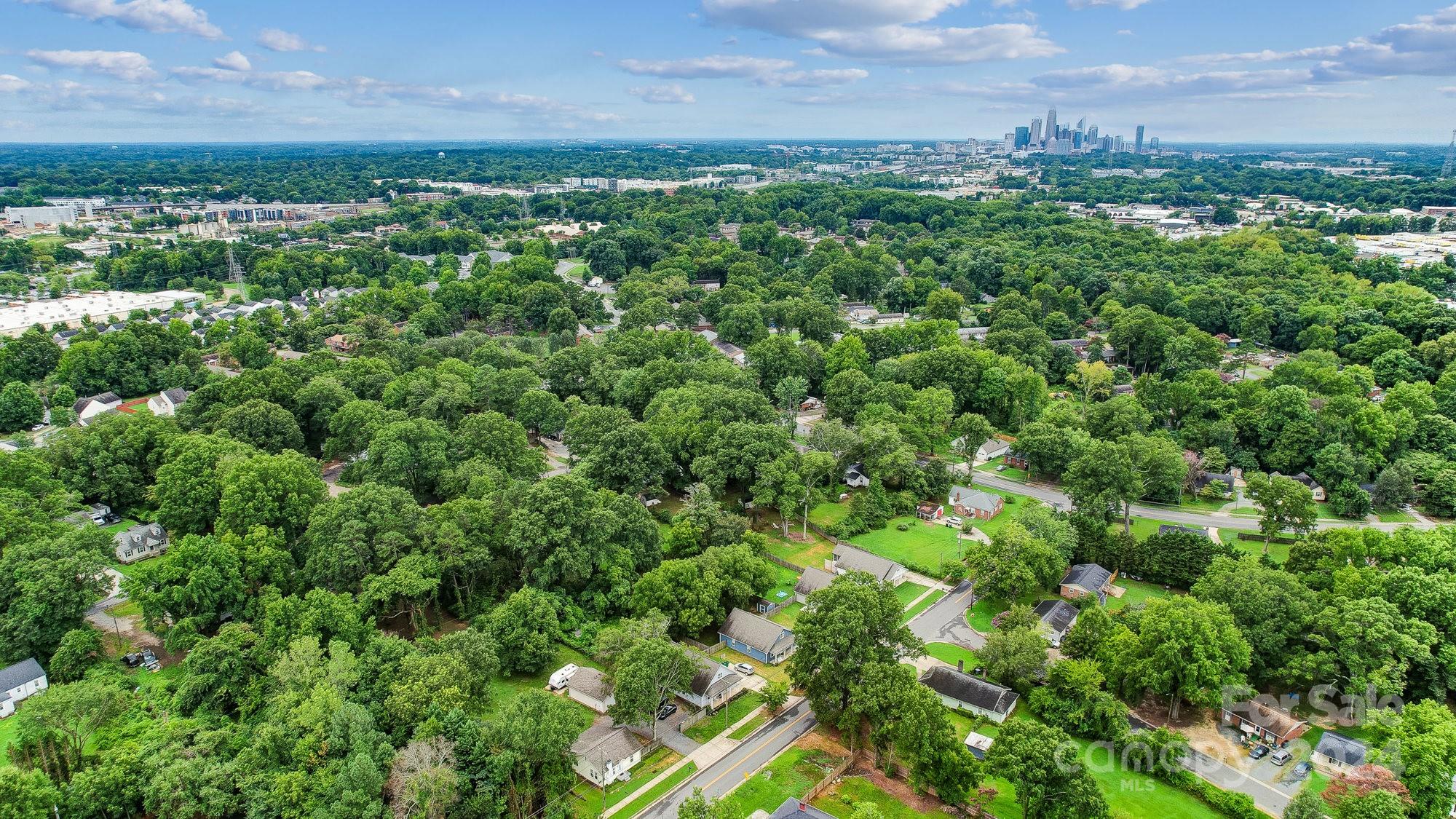 3906 Sofley Road Charlotte, NC 28206 - Photo 27 of 35 Gallery Image 27
