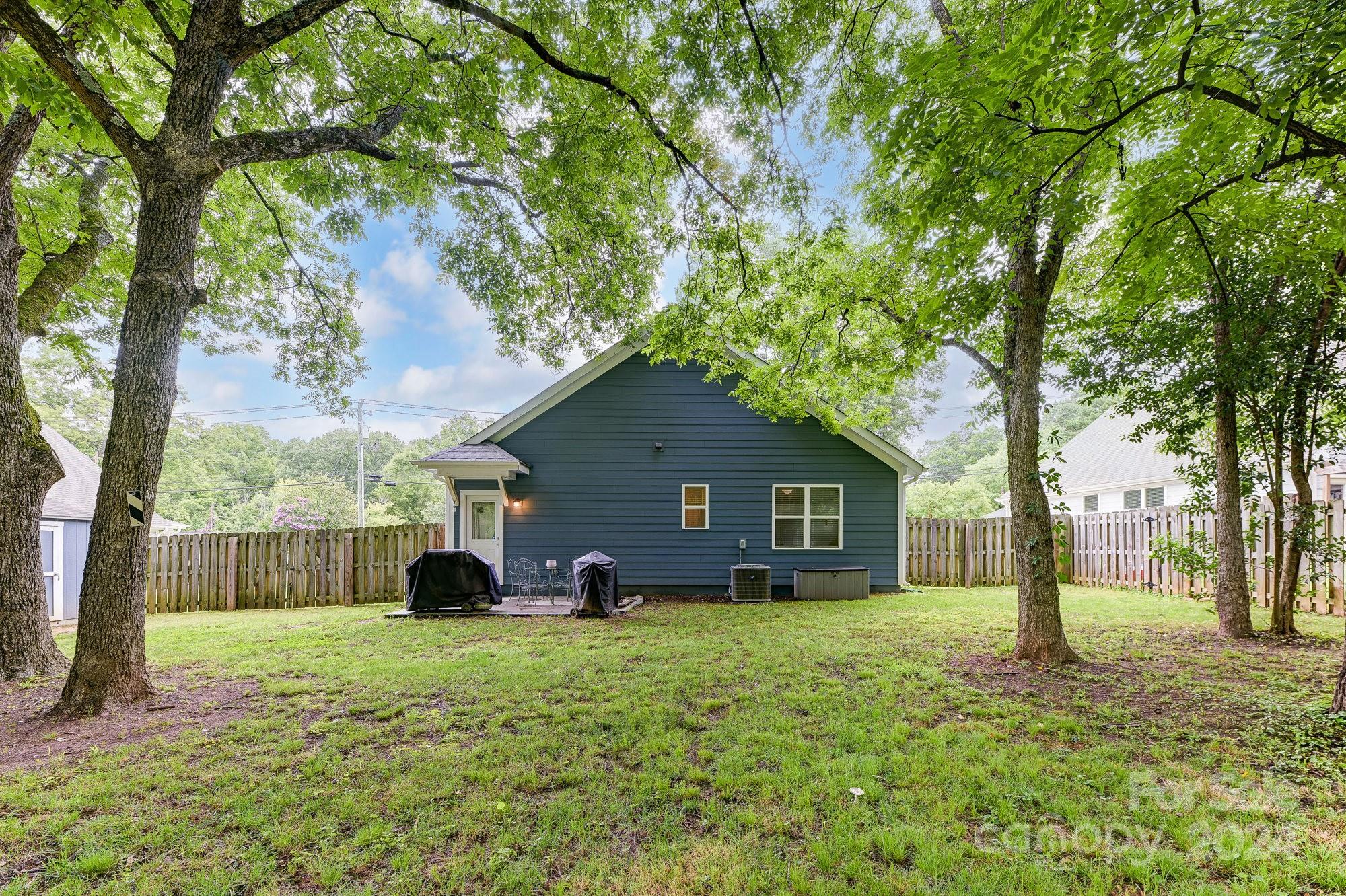 3906 Sofley Road Charlotte, NC 28206 - Photo 33 of 35 Gallery Image 33