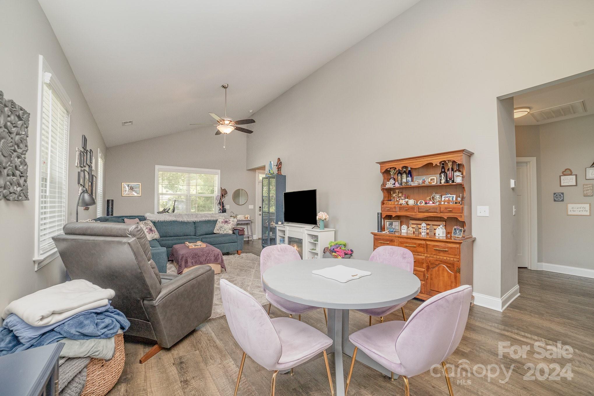 3906 Sofley Road Charlotte, NC 28206 - Photo 8 of 35 Gallery Image 8