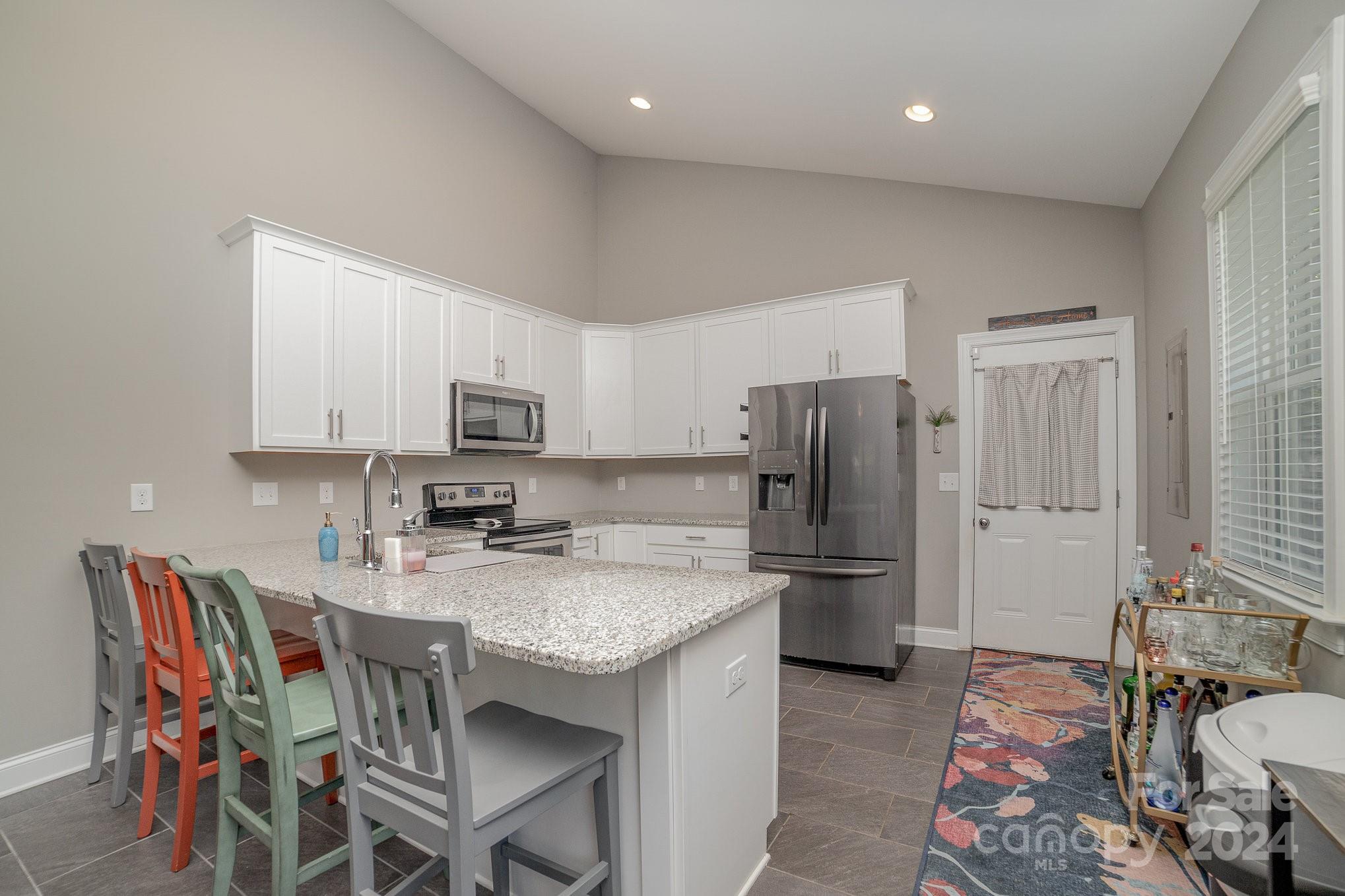 3906 Sofley Road Charlotte, NC 28206 - Photo 10 of 35 Gallery Image 10