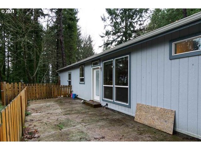38307 Maple Street Lebanon, OR 97355 - Photo 21 of 32 Gallery Image 21