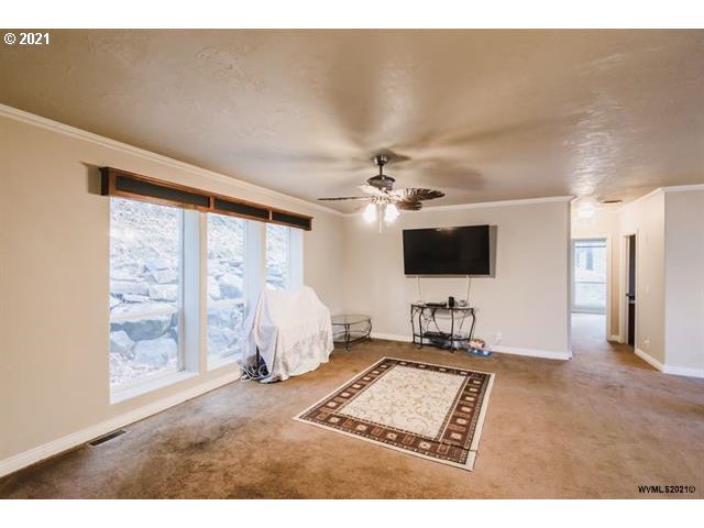 38307 Maple Street Lebanon, OR 97355 - Photo 26 of 32 Gallery Image 26