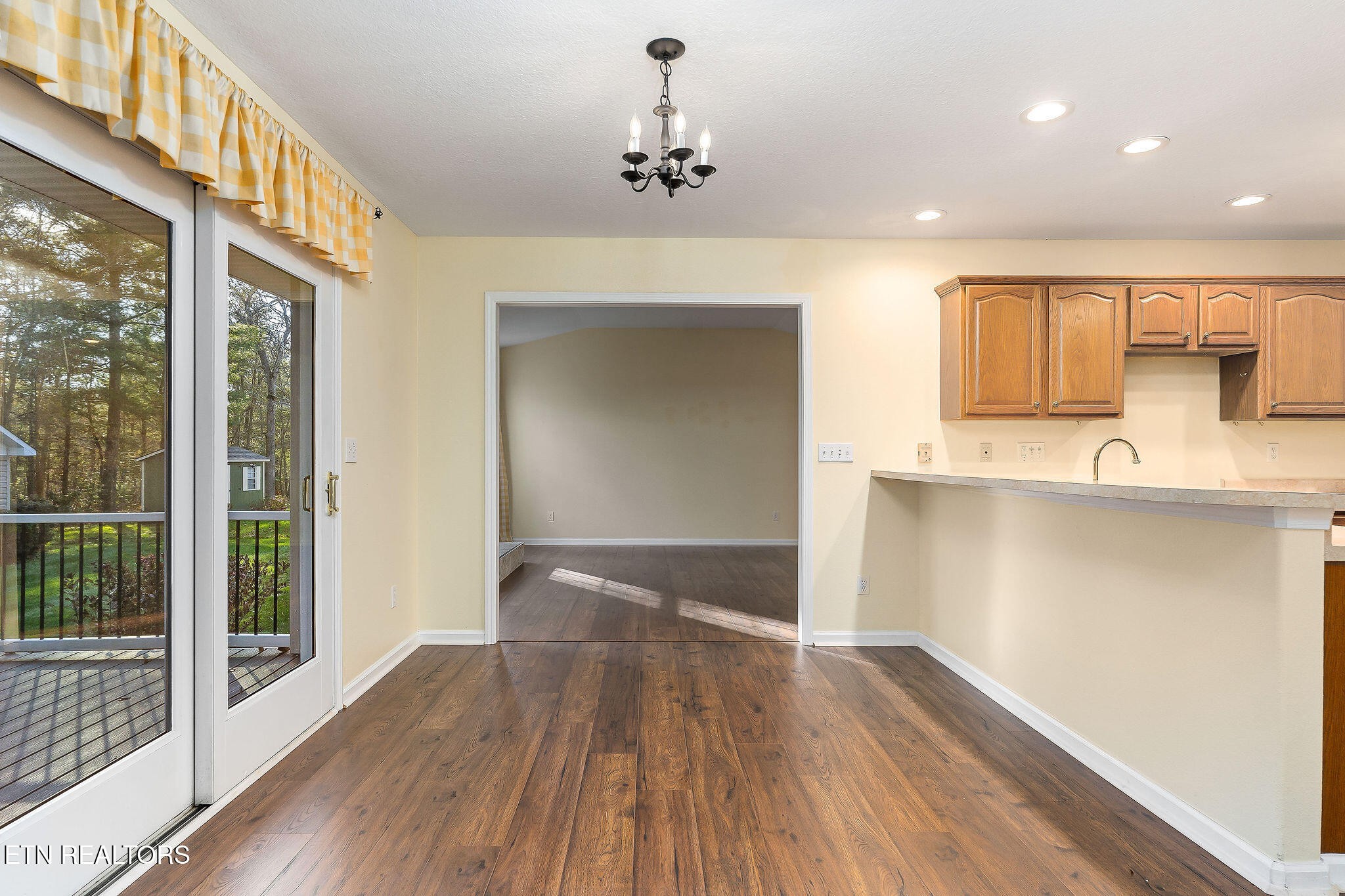 122 Windsor Road Crossville, TN 38558 - Photo 8 of 45 Gallery Image 8