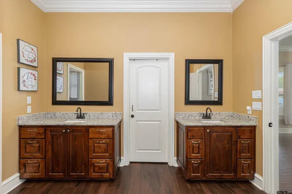 $749,900 | 4352 Farm To Market Road 850, Tyler, TX 75705