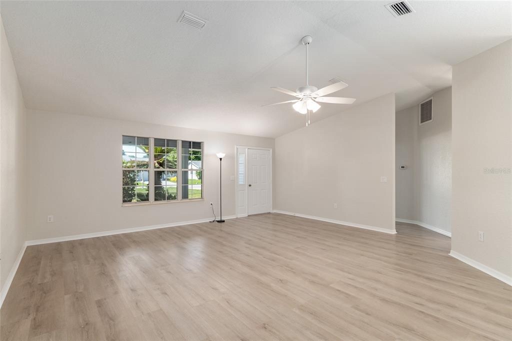 8321 Southwest 108th Pl Road Ocala, FL 34481 - Photo 12 of 43 Gallery Image 12