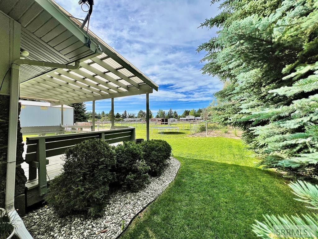3785 East Wanda Ammon, ID 83406 - Photo 11 of 83