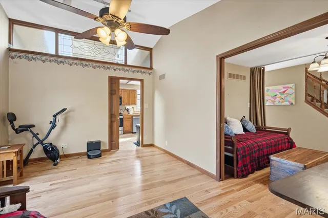 $479,000 | 33 Wilderness Road, Eureka, MO 63025