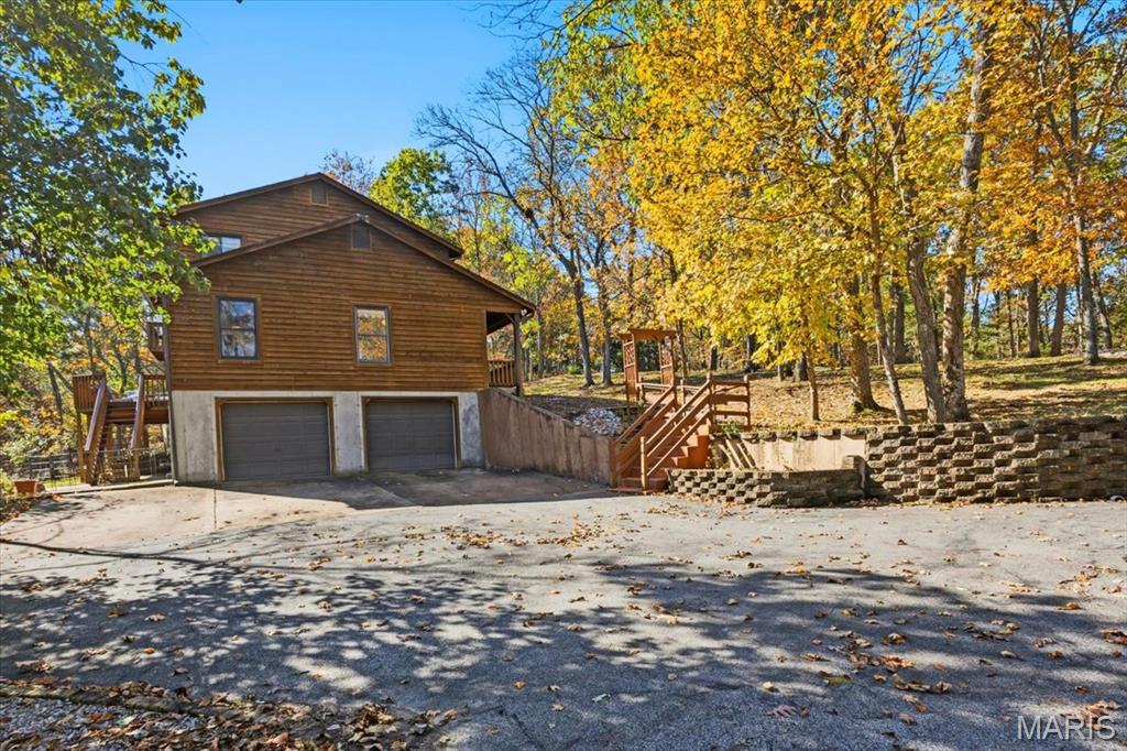 33 Wilderness Road Eureka, MO 63025 - Photo 6 of 74