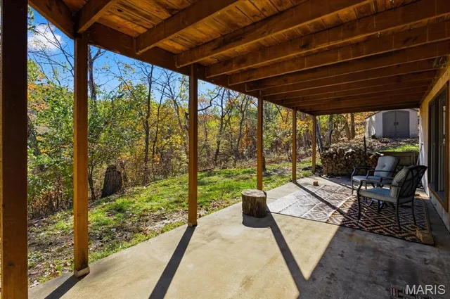 $479,000 | 33 Wilderness Road, Eureka, MO 63025