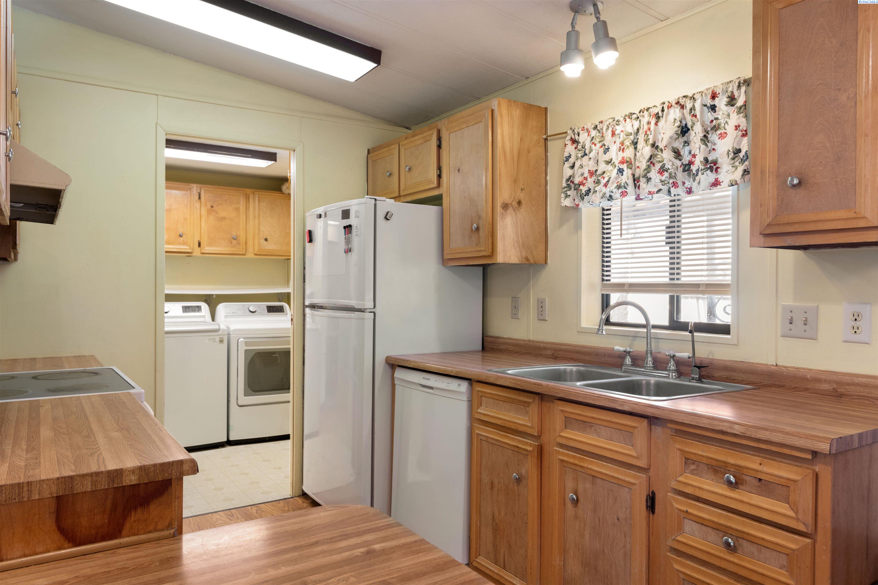 1100 South Euclid Road, Unit 39 Grandview, WA 98930 - Photo 7 of 23 Gallery Image 7