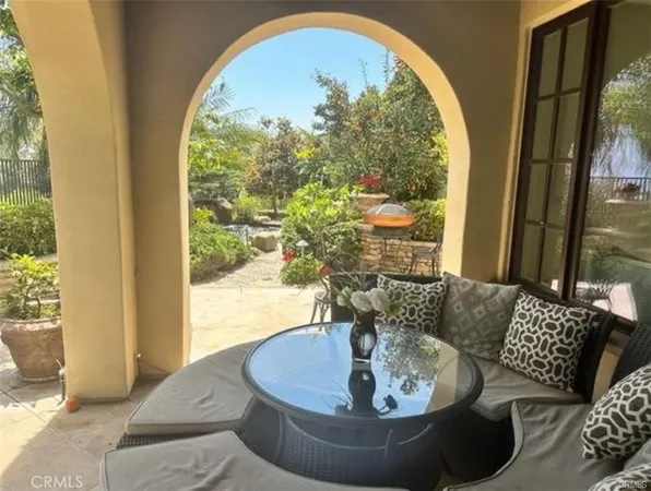 a view of entryway
