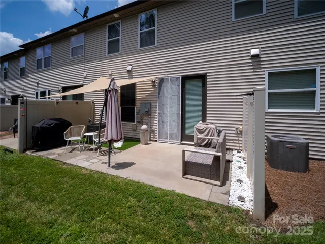 $319,900 | 9547 Glenburn Lane, Charlotte, NC 28278