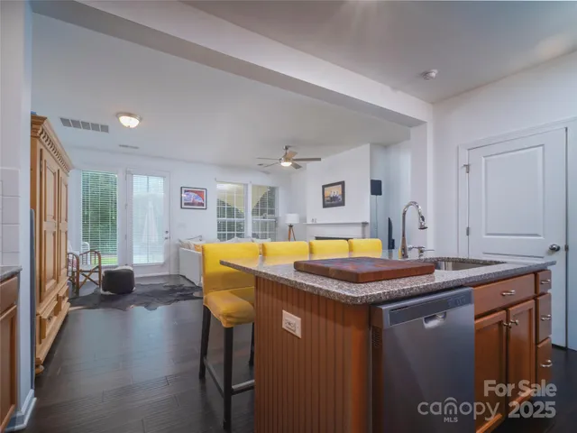 $319,900 | 9547 Glenburn Lane, Charlotte, NC 28278