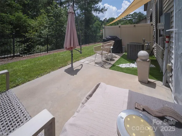 $319,900 | 9547 Glenburn Lane, Charlotte, NC 28278