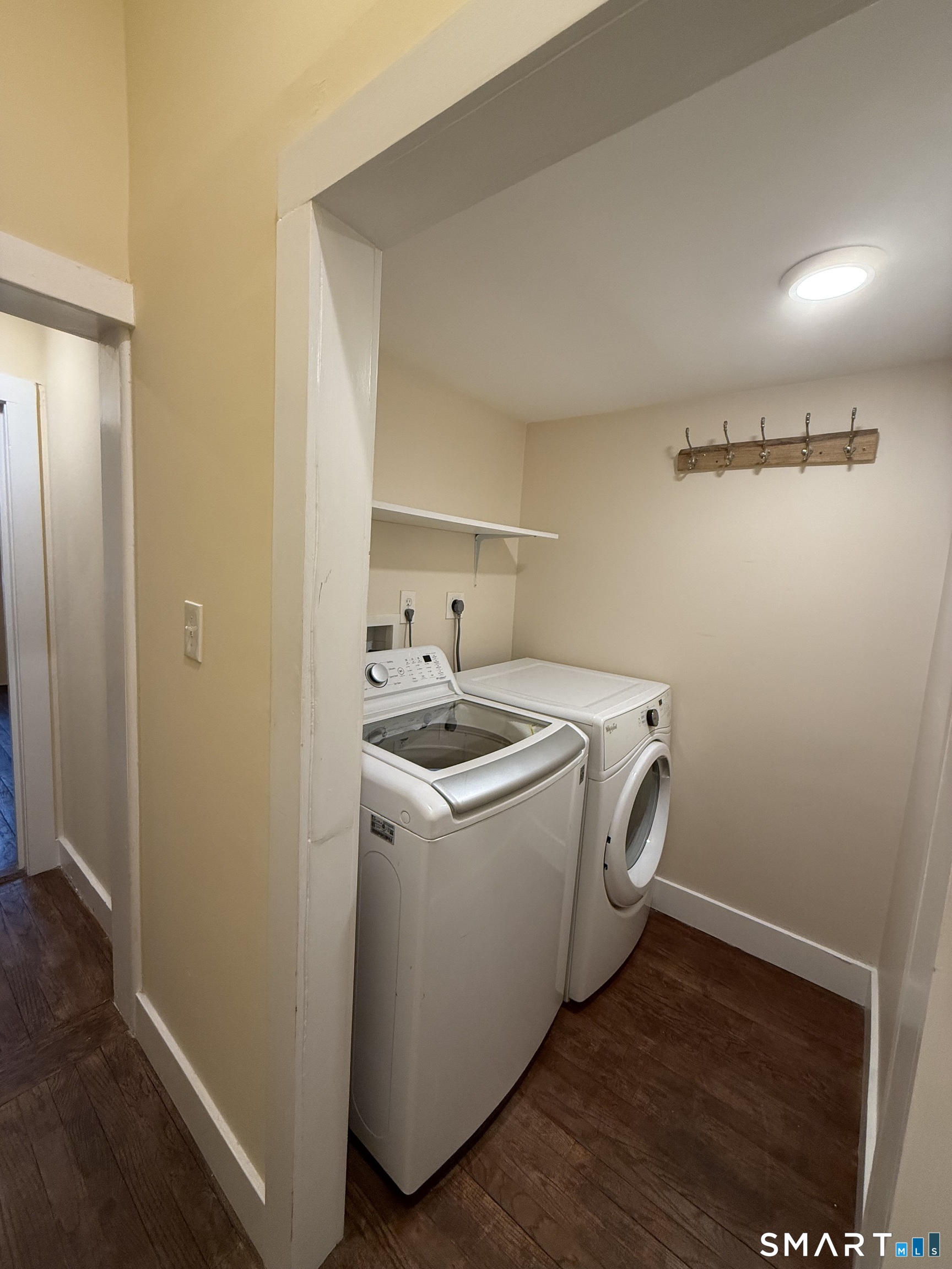 205 Mountain Road Wilton, CT 06897 - Photo 15 of 22