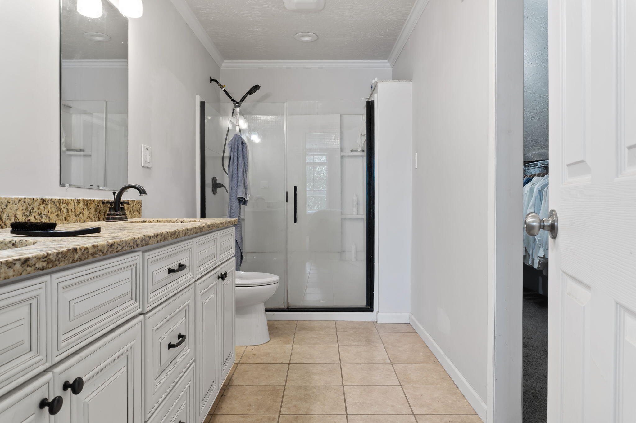 227 Waters Way Martinez, GA 30907 - Photo 22 of 39 Upstairs Owners Bathroom